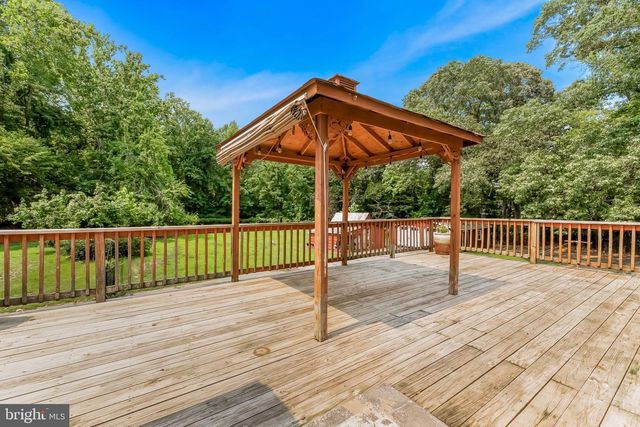 2630 PLUM POINT RD, Huntingtown, MD 20639