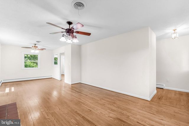 2630 PLUM POINT RD, Huntingtown, MD 20639