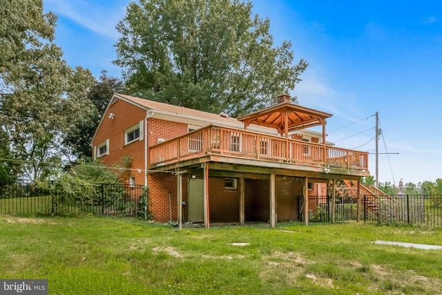 2630 PLUM POINT RD, Huntingtown, MD 20639