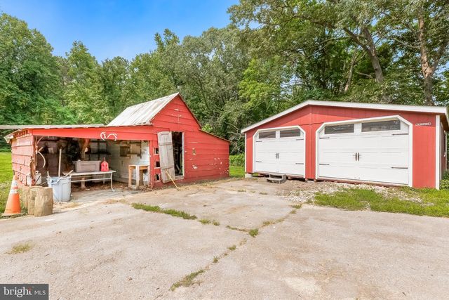 2630 PLUM POINT RD, Huntingtown, MD 20639
