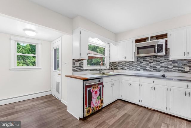2630 PLUM POINT RD, Huntingtown, MD 20639