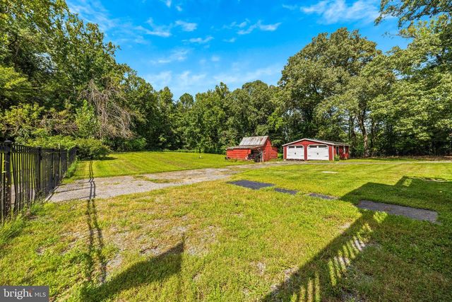 2630 PLUM POINT RD, Huntingtown, MD 20639