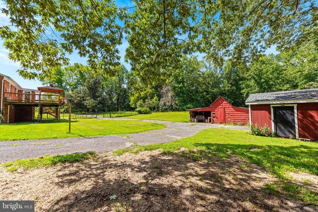 2630 PLUM POINT RD, Huntingtown, MD 20639