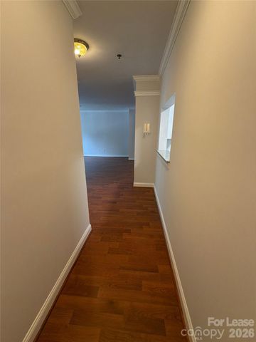 5609 Fairview Road 5, Charlotte, NC 28209
