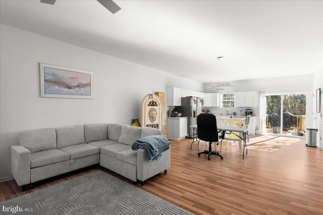 1013 VIRGINIA AVE, Front Royal, VA 22630