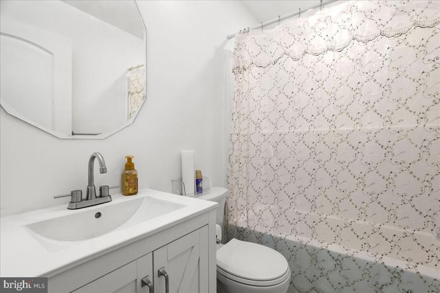 1013 VIRGINIA AVE, Front Royal, VA 22630