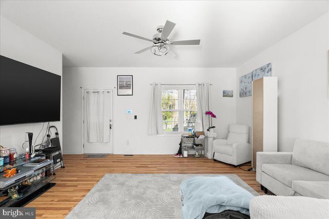 1013 VIRGINIA AVE, Front Royal, VA 22630