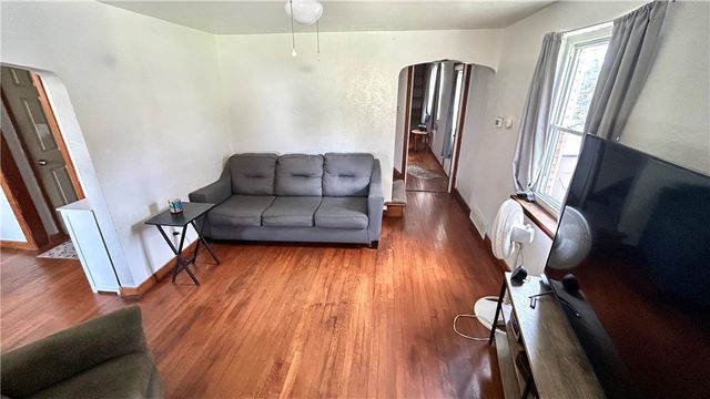 3102 Hazelhurst Avenue, Baldwin Boro, PA 15227