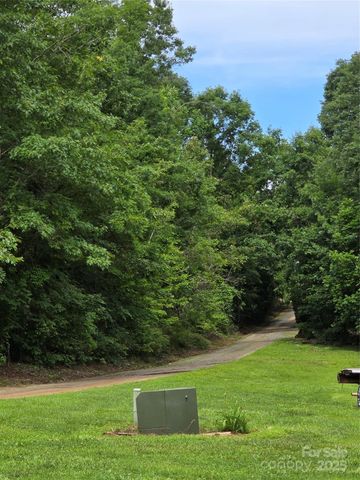 1044 Elliott Road, Rutherfordton, NC 28139