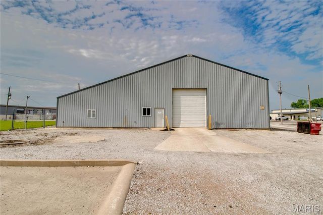 2324 Kearbey Lane, Hartford, IL 62048