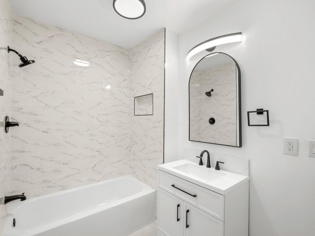 1334 N Glenn Avenue, Fresno, CA 93728