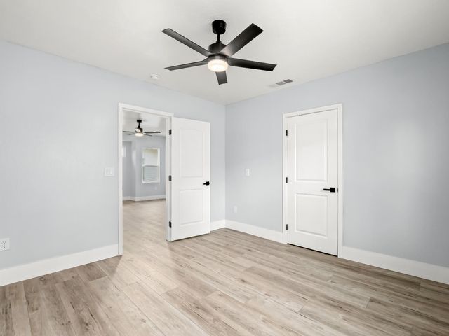 1334 N Glenn Avenue, Fresno, CA 93728