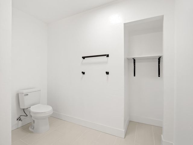 1334 N Glenn Avenue, Fresno, CA 93728