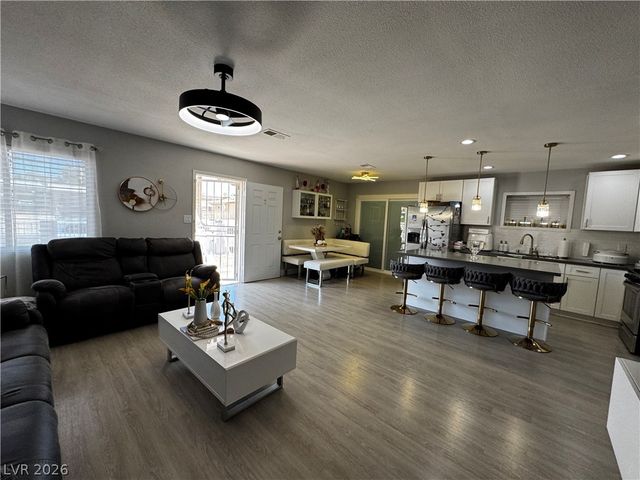 5116 Carmen Boulevard, Las Vegas, NV 89108