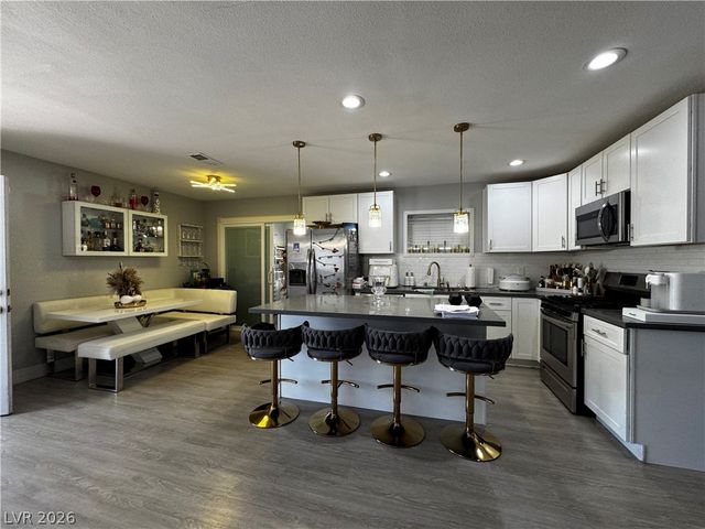 5116 Carmen Boulevard, Las Vegas, NV 89108