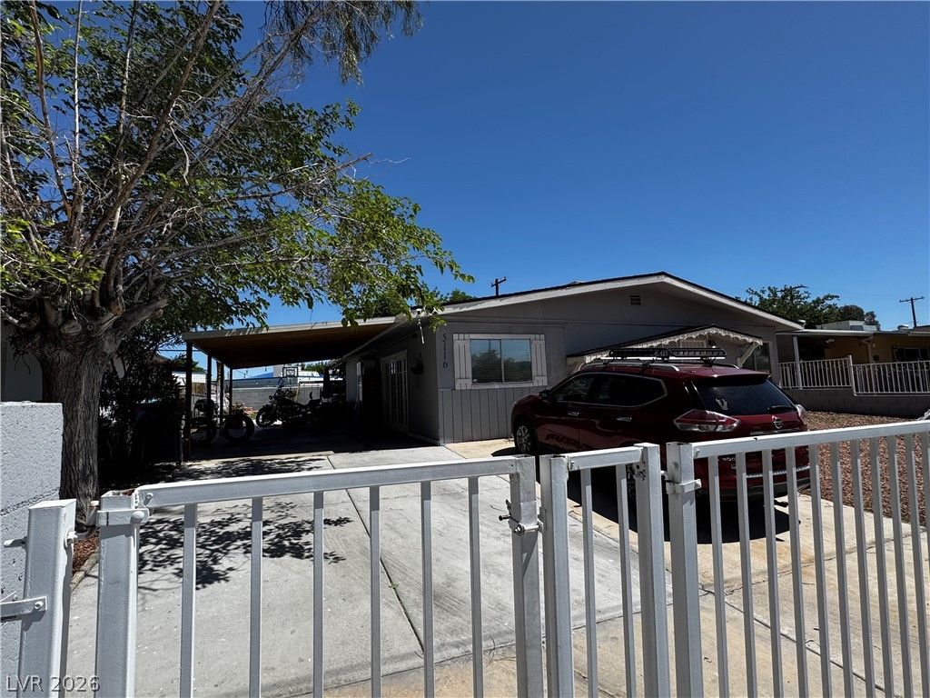 5116 Carmen Boulevard, Las Vegas, NV 89108