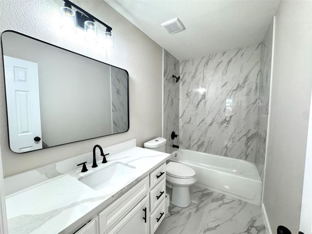 10629 Fairfax Street, Houston, TX 77029