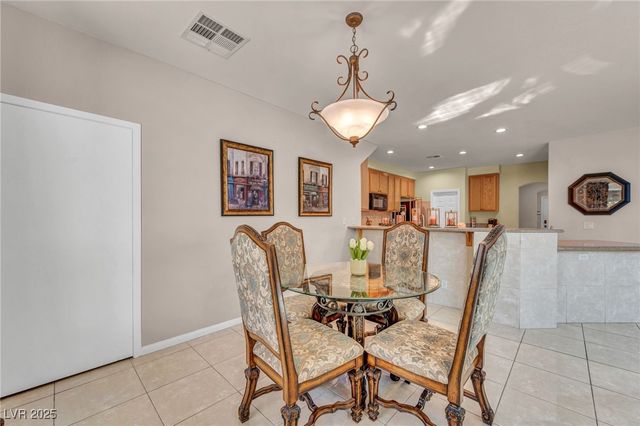 8929 Glenistar Gate Avenue, Las Vegas, NV 89143