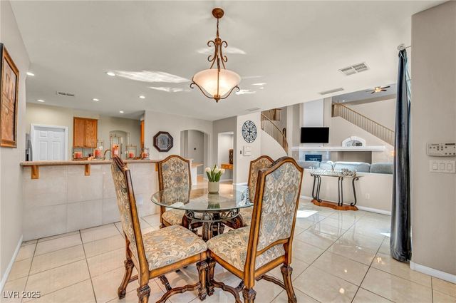 8929 Glenistar Gate Avenue, Las Vegas, NV 89143