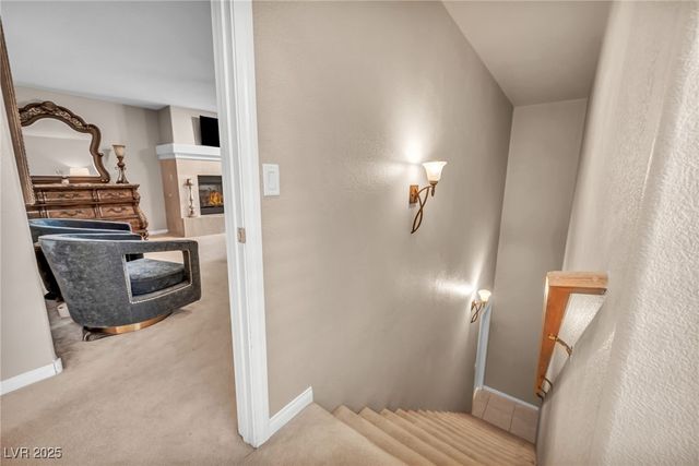 8929 Glenistar Gate Avenue, Las Vegas, NV 89143