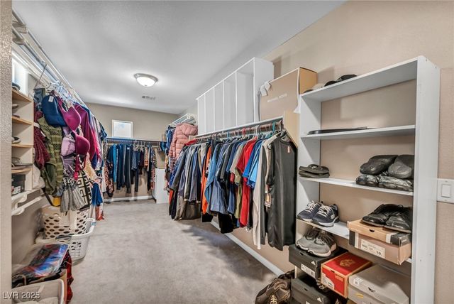 8929 Glenistar Gate Avenue, Las Vegas, NV 89143