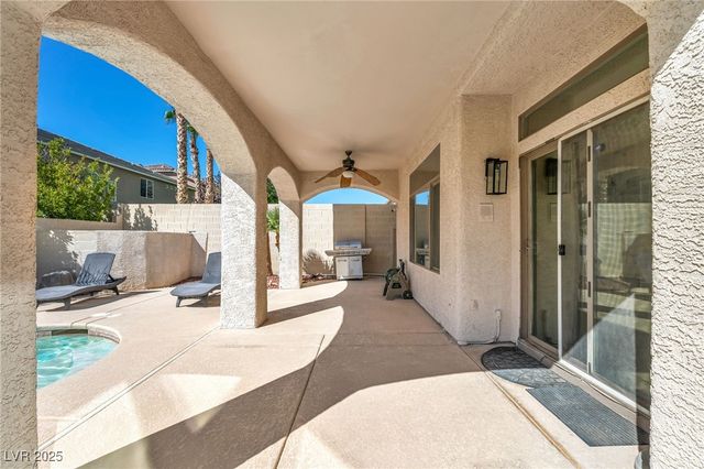 8929 Glenistar Gate Avenue, Las Vegas, NV 89143