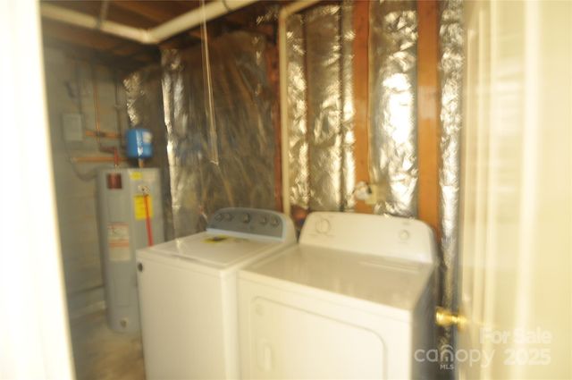 9432-D Lexington Circle, Charlotte, NC 28213