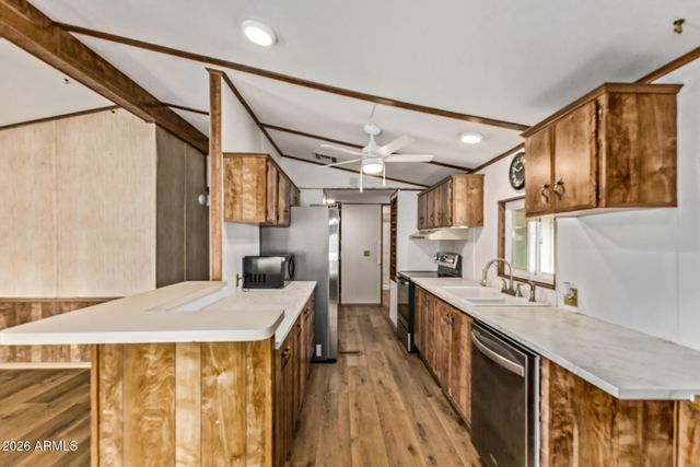 53 N MOUNTAIN Road 54, Apache Junction, AZ 85120