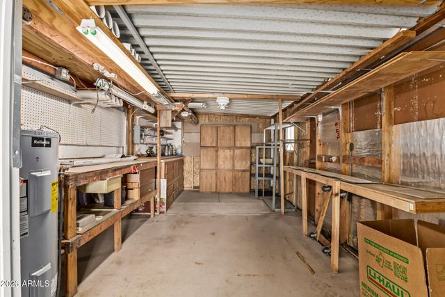 53 N MOUNTAIN Road 54, Apache Junction, AZ 85120