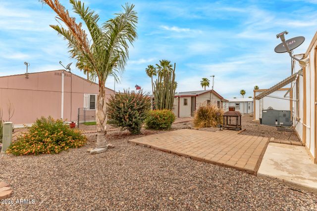 53 N MOUNTAIN Road 54, Apache Junction, AZ 85120