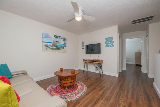 6832 Middleton Ave, St Augustine, FL 32080