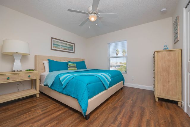 6832 Middleton Ave, St Augustine, FL 32080