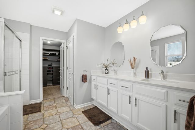 136 Lilac Street, Bolingbrook, IL 60490