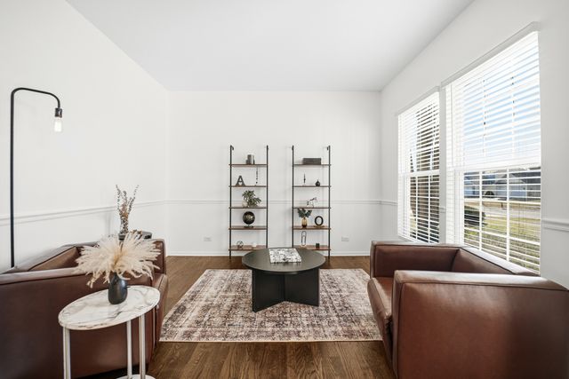 136 Lilac Street, Bolingbrook, IL 60490