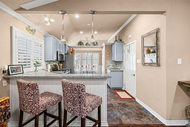 1208 Henard Lane, Granbury, TX 76048