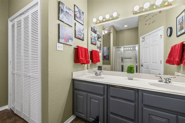 1208 Henard Lane, Granbury, TX 76048