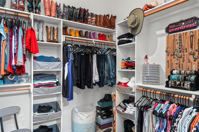 1208 Henard Lane, Granbury, TX 76048