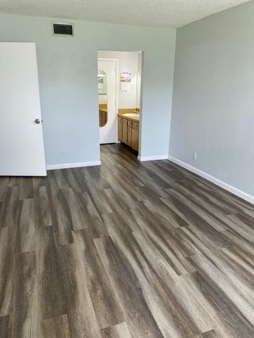 6890 Royal Palm Boulevard 209h, Margate, FL 33063