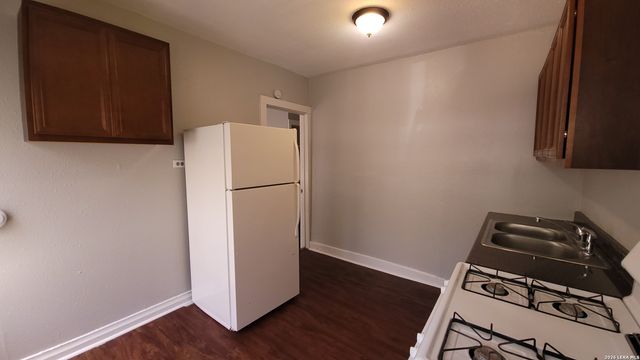 218 Claremont, San Antonio, TX 78209