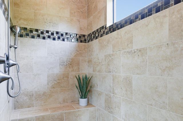 4608 Windy Brook DR B, Austin, TX 78723