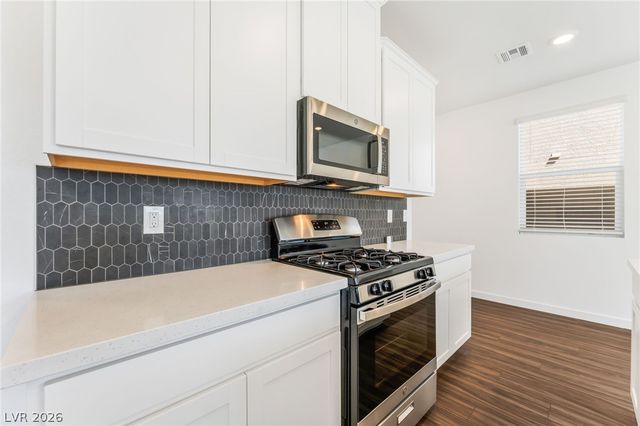 9595 Elijah Pointe Avenue, Las Vegas, NV 89143