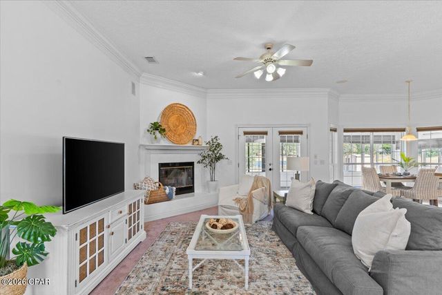 5192 Pine Ridge Drive, Chipley, FL 32428