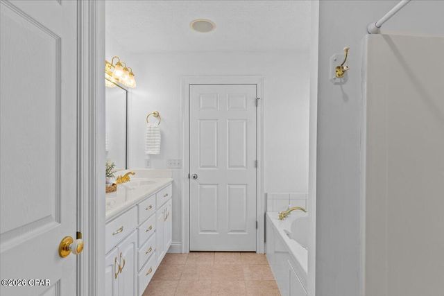 5192 Pine Ridge Drive, Chipley, FL 32428