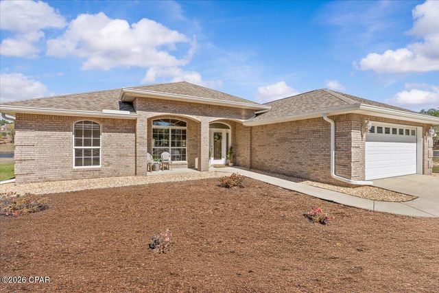 5192 Pine Ridge Drive, Chipley, FL 32428