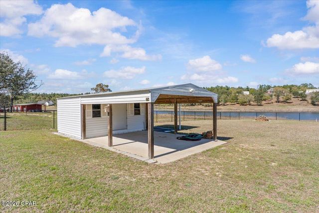 5192 Pine Ridge Drive, Chipley, FL 32428