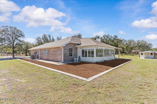 5192 Pine Ridge Drive, Chipley, FL 32428