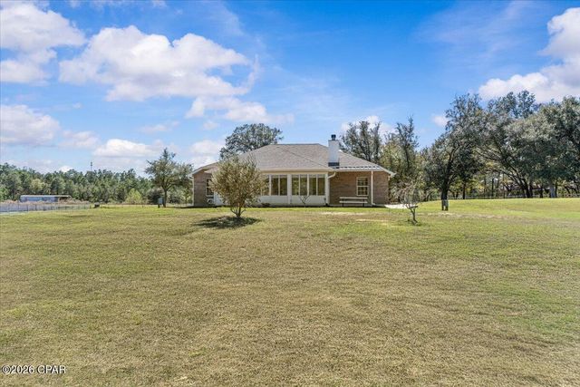 5192 Pine Ridge Drive, Chipley, FL 32428