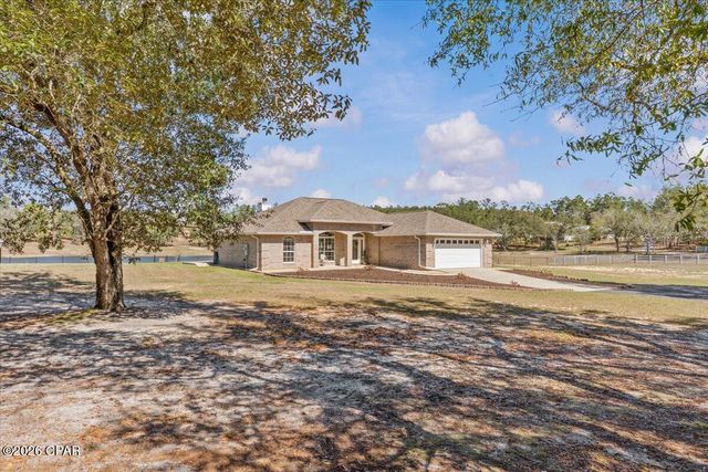 5192 Pine Ridge Drive, Chipley, FL 32428