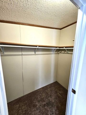 5540 Plumeria Street, Kalamazoo, MI 49009