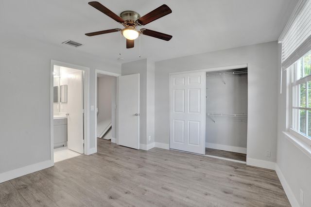 9913 NW 57TH Manor ., Coral Springs, FL 33076